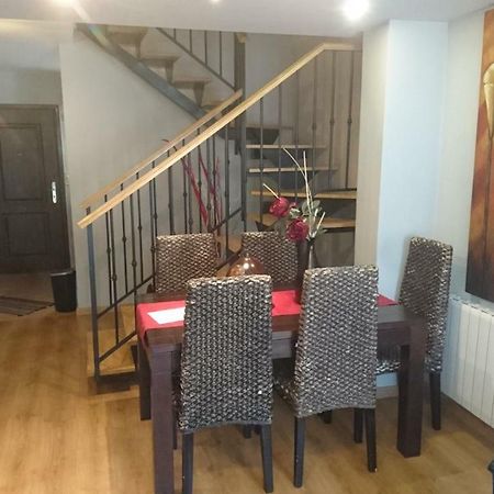 Casa Noelia Villa กาสเตียโญ เด ฮากา ภายนอก รูปภาพ